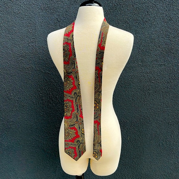 RALPH LAUREN PURPLE LABEL HANDMADE TIE - Picture 2 of 4